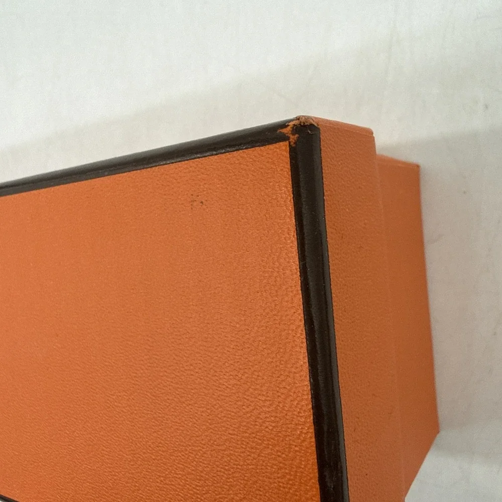 Hermes Box Empty Rectangle ~10.5